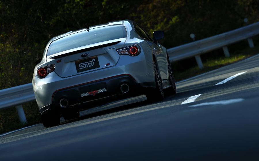 Subaru BRZ tS (ZC6) 2015 года  (JP) (фото 14 из 36)